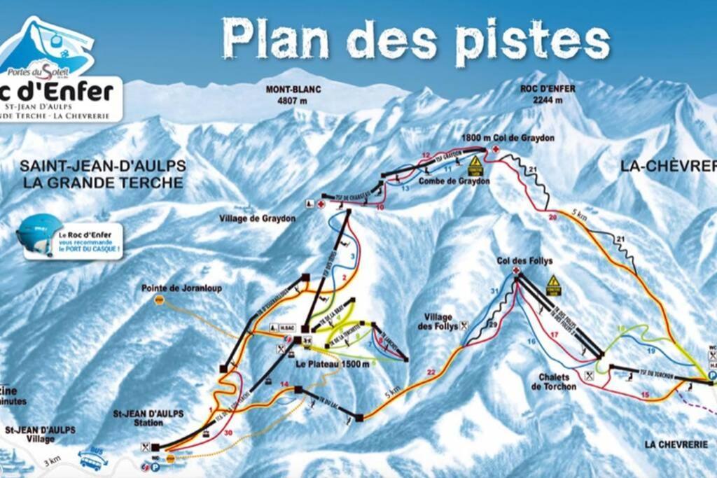 Au Pied des Pistes B31, Chaleureux studio 4 pers, vue sur la vallée imprenable avec WIFI, DRAPS NON COMPRIS Saint-Jean-dʼAulps Esterno foto